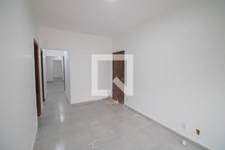 SALA de casa à venda com 3 quartos, 400m² em Chora Menino, São Paulo