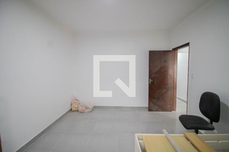 QUARTO 1 de casa à venda com 3 quartos, 400m² em Chora Menino, São Paulo