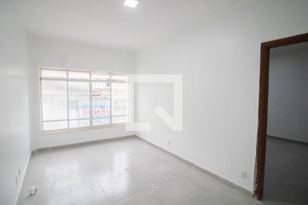 SALA de casa à venda com 3 quartos, 400m² em Chora Menino, São Paulo