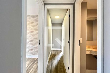 Corredor de apartamento à venda com 3 quartos, 83m² em Vila Mascote, São Paulo