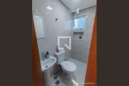 Banheiro de apartamento para alugar com 2 quartos, 55m² em Parque Novo Oratório, Santo André