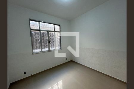 Quarto 2 de casa para alugar com 3 quartos, 200m² em Praça Seca, Rio de Janeiro