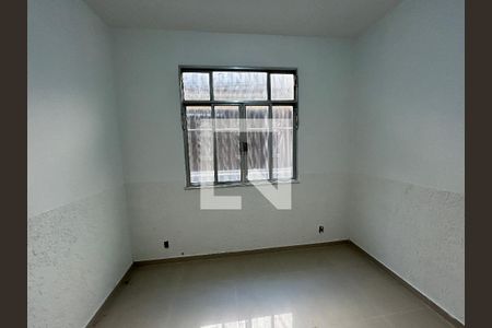 Quarto 2 de casa para alugar com 3 quartos, 200m² em Praça Seca, Rio de Janeiro