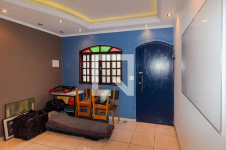 Sala de casa à venda com 4 quartos, 155m² em Capão do Embira, São Paulo