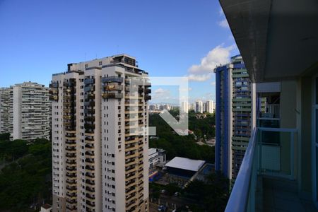 Apartamento à venda com 2 quartos, 65m² em Barra da Tijuca, Rio de Janeiro