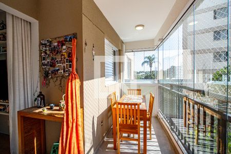 Varanda de apartamento à venda com 2 quartos, 60m² em Vila Gomes, São Paulo