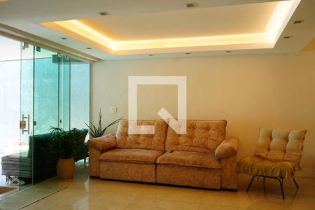 Sala de casa à venda com 3 quartos, 226m² em Vila Santa Isabel, São Paulo