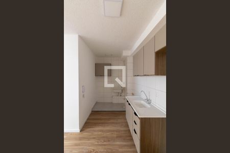Cozinha e Área de Serviço de apartamento à venda com 2 quartos, 35m² em São Miguel, São Paulo