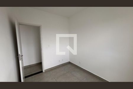 Quarto 1 de apartamento para alugar com 2 quartos, 43m² em Jardim Jacinto, Jacareí