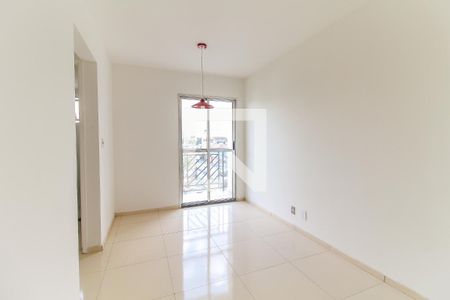 Sala de apartamento para alugar com 2 quartos, 50m² em Itaquera, São Paulo