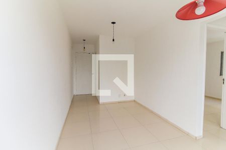 Sala de apartamento para alugar com 2 quartos, 50m² em Itaquera, São Paulo