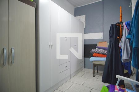 Quarto 2 de casa para alugar com 5 quartos, 70m² em Morro Santana, Porto Alegre