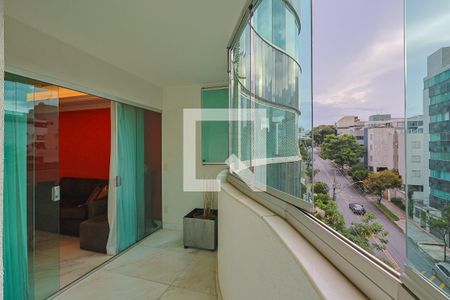 Apartamento à venda com 4 quartos, 130m² em Buritis, Belo Horizonte