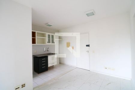 Sala / Cozinha de kitnet/studio à venda com 1 quarto, 38m² em Cidade Monções, São Paulo