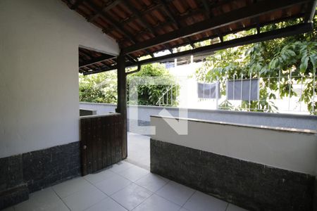 Varanda de casa à venda com 2 quartos, 89m² em Curicica, Rio de Janeiro