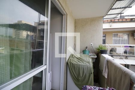 Apartamento para alugar com 2 quartos, 55m² em Gardênia Azul, Rio de Janeiro
