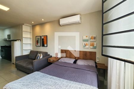 Sala  de kitnet/studio para alugar com 1 quarto, 31m² em Santo Cristo, Rio de Janeiro