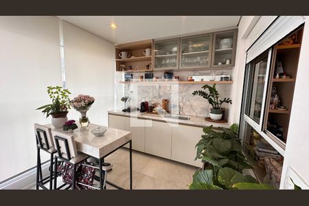 Sala/cozinha de apartamento à venda com 3 quartos, 81m² em Santo Amaro, São Paulo