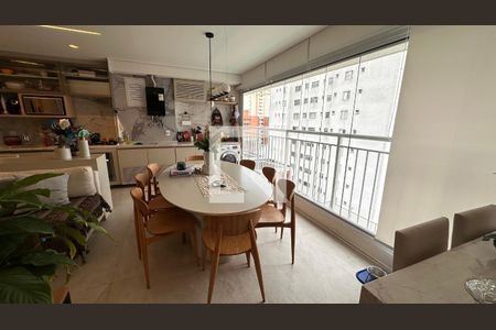 Sala/cozinha de apartamento à venda com 3 quartos, 81m² em Santo Amaro, São Paulo