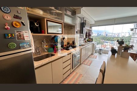 Sala/cozinha de apartamento à venda com 3 quartos, 81m² em Santo Amaro, São Paulo