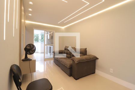 Sala de apartamento à venda com 2 quartos, 54m² em Vila Pires, Santo André