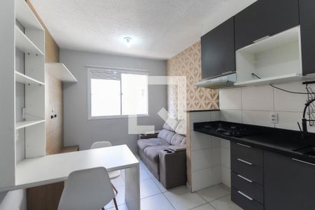 Sala - Cozinha de apartamento para alugar com 2 quartos, 42m² em Colônia (zona Leste), São Paulo
