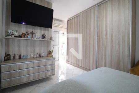 Quarto 1 suíte de casa à venda com 3 quartos, 142m² em Vila Pires, Santo André