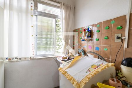 Cozinha de apartamento à venda com 1 quarto, 40m² em Vila Nova, Porto Alegre