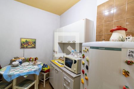 Cozinha de apartamento à venda com 1 quarto, 40m² em Vila Nova, Porto Alegre