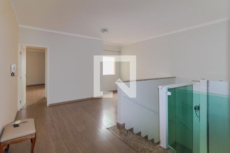 Hall dos Quartos de casa à venda com 2 quartos, 120m² em Vila Paulo Silas, São Paulo