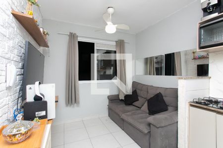 Sala de apartamento para alugar com 2 quartos, 34m² em Vila Nova Curuca, São Paulo
