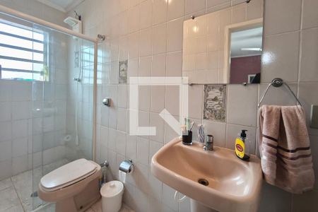 Banheiro Suíte de casa à venda com 4 quartos, 254m² em Jardim Nova Europa, Campinas