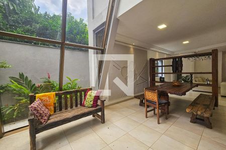 Casa para alugar com 6 quartos, 300m² em Jardim Virginia, Guarujá