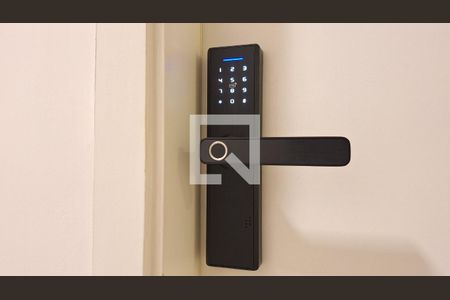 Fechadura eletrônica de apartamento para alugar com 1 quarto, 34m² em Vila Leopoldina, São Paulo