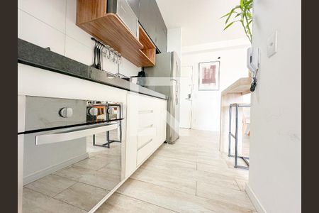 Sala/Cozinha de apartamento para alugar com 2 quartos, 62m² em Barra Funda, São Paulo