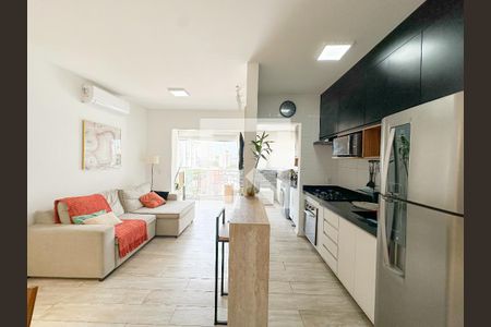 Sala/Cozinha de apartamento para alugar com 2 quartos, 62m² em Barra Funda, São Paulo