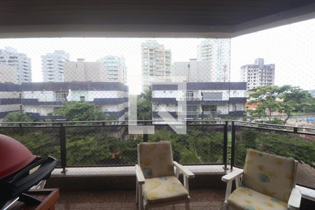 Varanda de apartamento para alugar com 4 quartos, 130m² em Balneario Cidade Atlantica, Guarujá