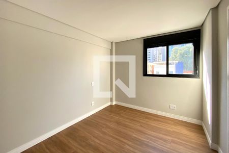 Suite 1 de apartamento à venda com 2 quartos, 61m² em Santo Antônio, Belo Horizonte