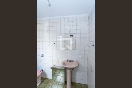 Banheiro suite de casa para alugar com 2 quartos, 250m² em Vila Clarice, São Paulo