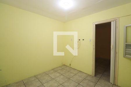 Quarto 2 de kitnet/studio para alugar com 2 quartos, 28m² em Engomadeira, Salvador
