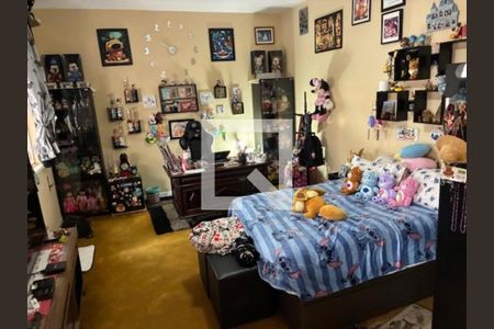 quarto 1 de casa à venda com 4 quartos, 275m² em Jardim Paulistano, São Paulo