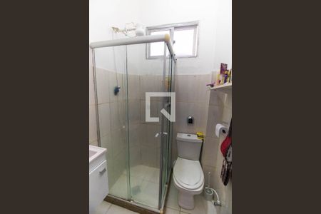 Banheiro de kitnet/studio para alugar com 1 quarto, 25m² em Centro, Niterói