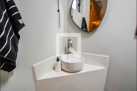Lavabo de casa à venda com 2 quartos, 240m² em Vila Valparaíso, Santo André