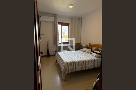 Quarto  de apartamento para alugar com 3 quartos, 105m² em Rio Branco, Porto Alegre