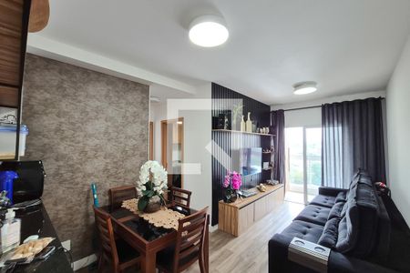 Sala de apartamento à venda com 2 quartos, 62m² em Jardim Andrea Demarchi, São Bernardo do Campo