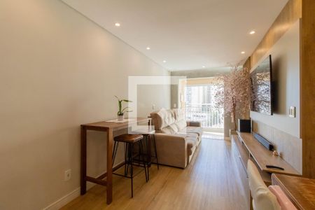 Sala de apartamento à venda com 3 quartos, 77m² em Vila Rosalia, Guarulhos