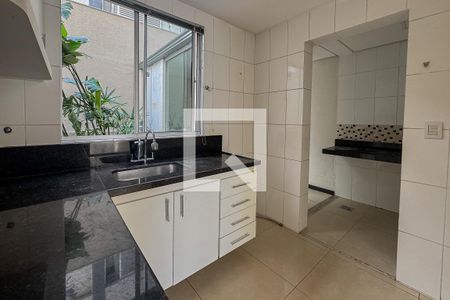 Sala/cozinha de apartamento à venda com 3 quartos, 162m² em Santo Antônio, Belo Horizonte