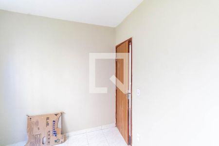 Quarto 1 de apartamento para alugar com 2 quartos, 60m² em Paciência, Rio de Janeiro