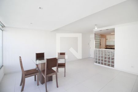 Sala de apartamento para alugar com 2 quartos, 80m² em Indianópolis, São Paulo