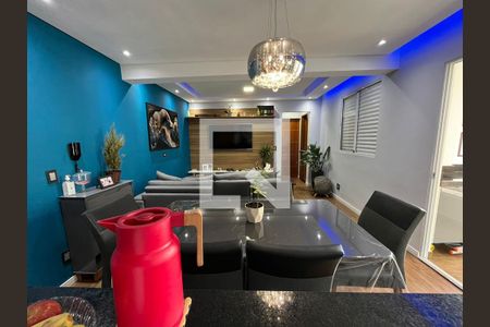 Sala de apartamento à venda com 2 quartos, 55m² em Padroeira, Osasco